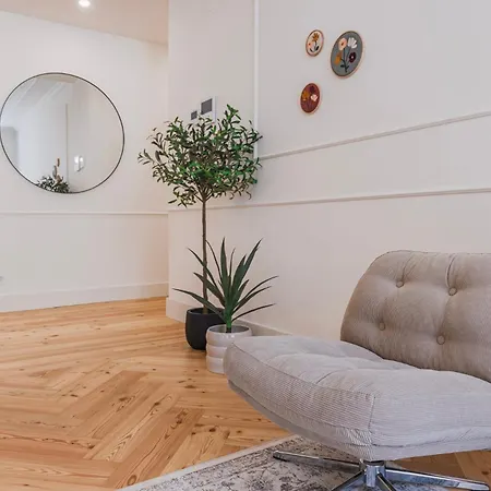 아파트 Luxury Flat In Downtown Douradores Ii 리스본