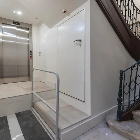 아파트 Luxury Flat In Downtown Douradores Ii *